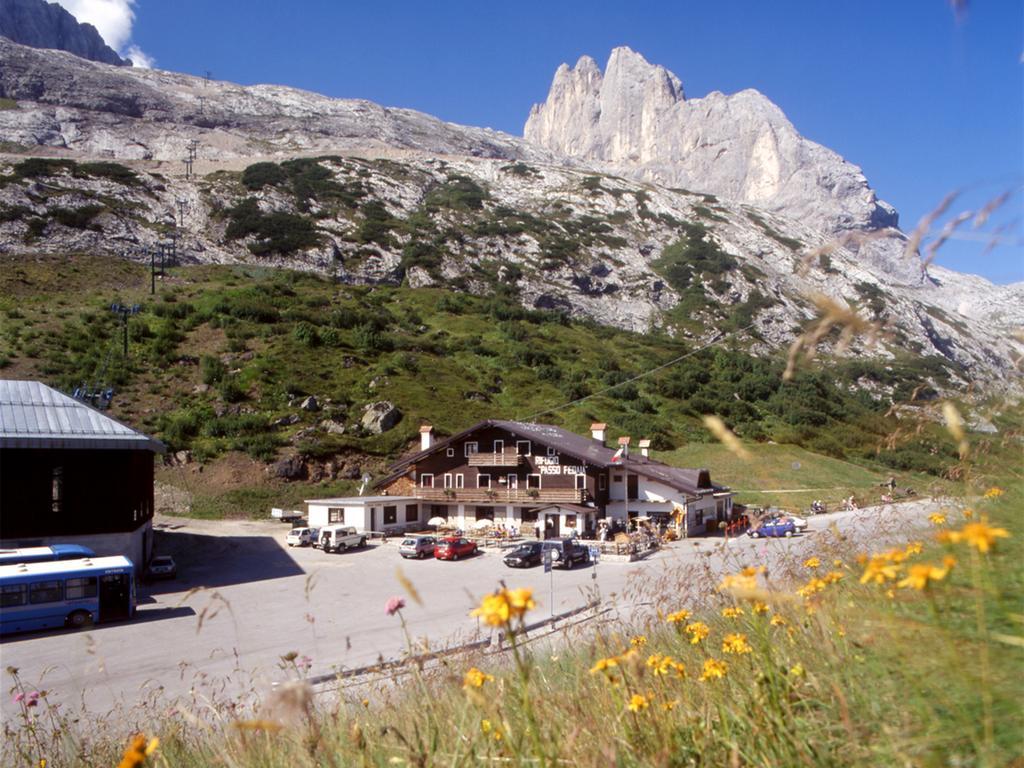 Hotel Rifugio Fedaia Malga Ciapela Exterior foto