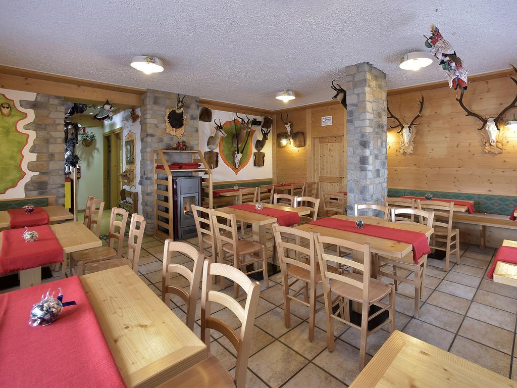 Hotel Rifugio Fedaia Malga Ciapela Exterior foto
